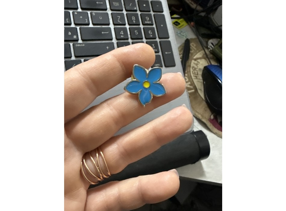 Distintivo Metallo Caduti per la Patria spilla militari Non Ti Scordar di Me Myosotis – Omaggio ai Caduti per la Patria Divisa Militare