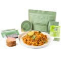 Pasto principale Riso in stile tailandese con pollo