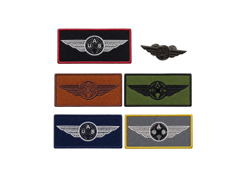 Patch Brevetto Pilota Drone 8 × 4 cm contorno giallo Divisa Militare