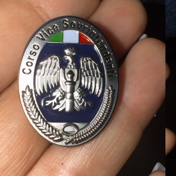 Spilla Scuola Vice Sovrintendenti Polizia Penitenziaria con incisione inclusa Divisa Militare