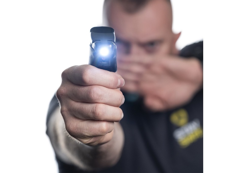Spray peperoncino stay safe con luce Manuel Spadaccini Divisa Militare